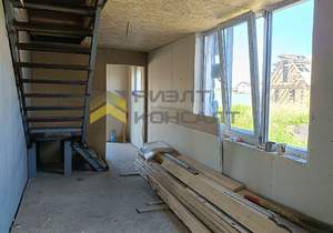 Дом 180м², 2-этажный, участок 10 сот.  