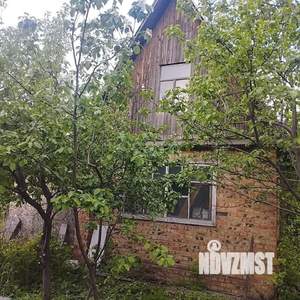 Дача 30м², 2-этажный, участок 6 сот.  