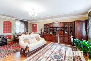 Коттедж 142м², 2-этажный, участок 7 сот.  