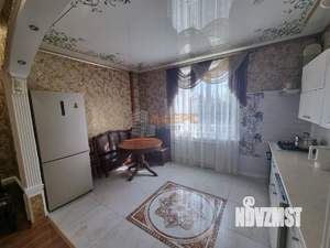 Дом 373м², 3-этажный, участок 8 сот.  