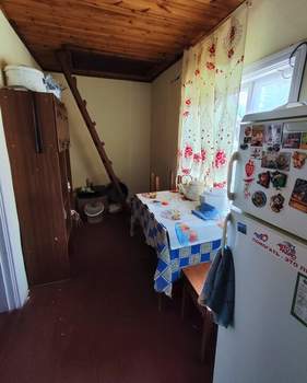 Дом 30м², 2-этажный, участок 6 сот.  