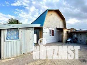 Дом 36м&sup2;, 2-этажный, участок 6 сот.  