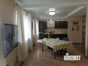 Дом 144м&sup2;, 1-этажный, участок 9 сот.  