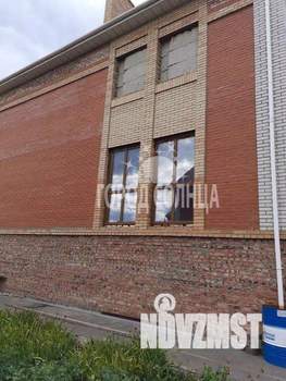 Коттедж 246м&sup2;, 3-этажный, участок 10 сот.  