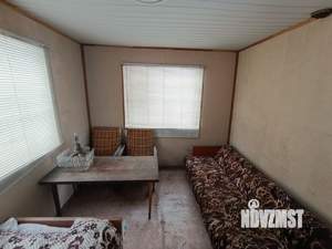 Дом 25м&sup2;, 2-этажный, участок 6 сот.  