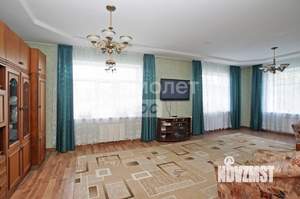Коттедж 268м², 2-этажный, участок 15 сот.  