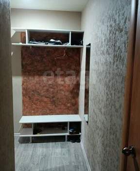 Дом 180м&sup2;, 2-этажный, участок 6 сот.  