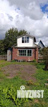 Дом 25м&sup2;, 2-этажный, участок 6 сот.  