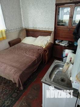 Дом 14м&sup2;, 2-этажный, участок 5 сот.  