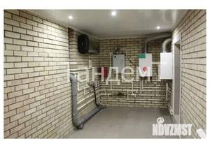Коттедж 240м², 2-этажный, участок 10 сот.  
