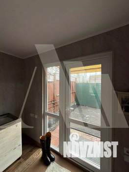 Дом 195м², 3-этажный, участок 6 сот.  