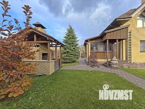 Коттедж 221м&sup2;, 2-этажный, участок 6 сот.  