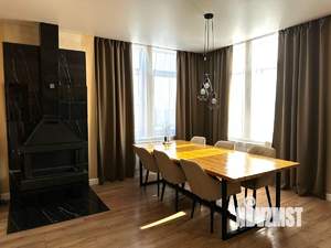 Дом 237м&sup2;, 2-этажный, участок 8 сот.  