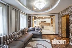 Дом 89м², 2-этажный, участок 5 сот.  