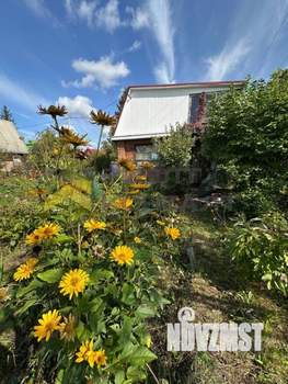 Дом 28м&sup2;, 2-этажный, участок 6 сот.  