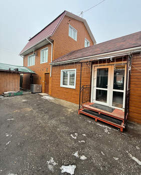 Дом 195м², 3-этажный, участок 5 сот.  