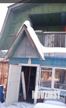 Дом 16м&sup2;, 2-этажный, участок 4 сот.  