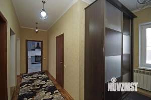 Дом 208м&sup2;, 2-этажный, участок 6 сот.  