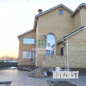 Коттедж 234м&sup2;, 2-этажный, участок 847 сот.  