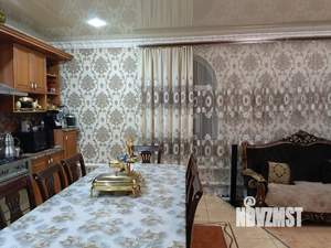 Дом 246м², 2-этажный, участок 6 сот.  