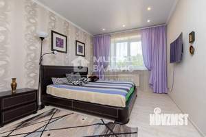 Дом 326м², 3-этажный, участок 12 сот.  