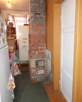 Дом 6м&sup2;, 2-этажный, участок 44 сот.  