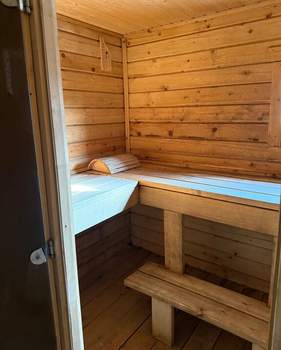 Дом 123м&sup2;, 2-этажный, участок 6 сот.  