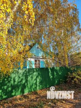 Дом 18м&sup2;, 2-этажный, участок 6 сот.  