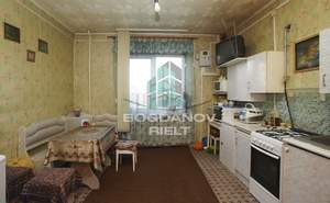 Дом 130м&sup2;, 2-этажный, участок 5 сот.  