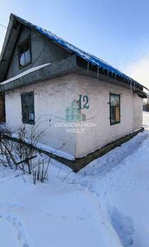 Дом 27м&sup2;, 2-этажный, участок 4 сот.  