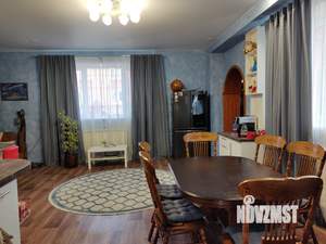 Коттедж 199м², 2-этажный, участок 24 сот.  