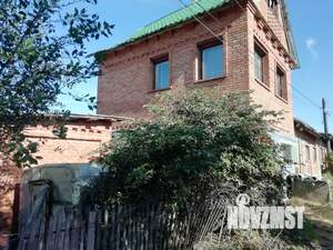 Дом 73м&sup2;, 3-этажный, участок 15 сот.  