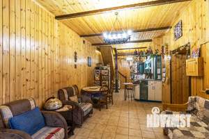 Коттедж 245м², 2-этажный, участок 6 сот.  