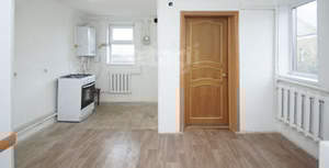 Дом 70м&sup2;, 2-этажный, участок 1 сот.  