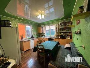 Коттедж 210м², 2-этажный, участок 10 сот.  