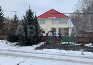 Дом 388м&sup2;, 2-этажный, участок 20 сот.  