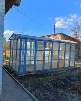 Дом 30м&sup2;, 2-этажный, участок 5 сот.  