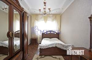 Дом 230м², 2-этажный, участок 6 сот.  