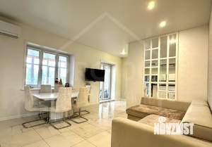 Таунхаус 197м&sup2;, 2-этажный, участок 3 сот.  