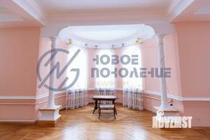Коттедж 588м², 2-этажный, участок 18 сот.  