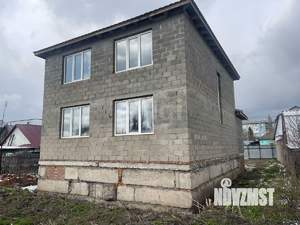 Дом 244м², 3-этажный, участок 6 сот.  