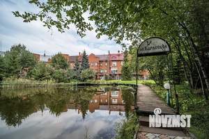 Таунхаус 650м², 3-этажный, участок 250 сот.  