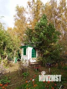 Дом 25м&sup2;, 2-этажный, участок 9 сот.  