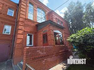 Коттедж 234м², 2-этажный, участок 9 сот.  