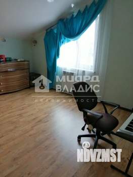Дом 145м², 2-этажный, участок 10 сот.  