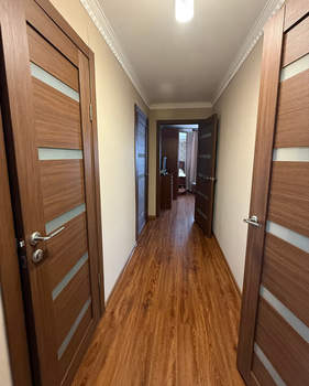 Дом 195м², 3-этажный, участок 5 сот.  