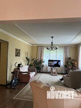 Коттедж 368м², 2-этажный, участок 18 сот.  