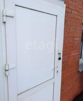 Дом 180м&sup2;, 2-этажный, участок 6 сот.  