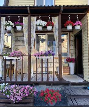 Дом 100м&sup2;, 2-этажный, участок 3 сот.  