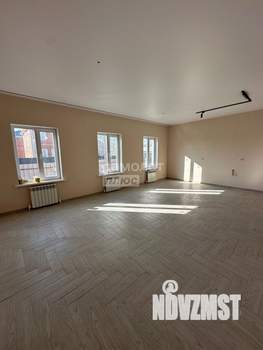 Дом 150м&sup2;, 2-этажный, участок 5 сот.  